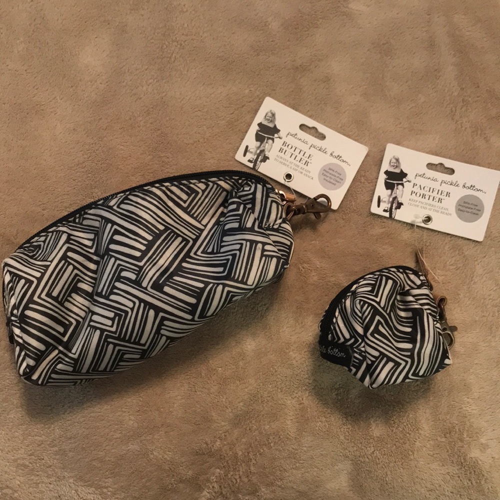 Petunia Pickle Bottom Pacifier & Bottle Holder